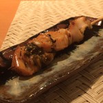 鮨 土方 - みる貝のヒモとワタの串焼き