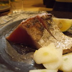 喜助 - 高知県産カツオの藁焼き塩たたき