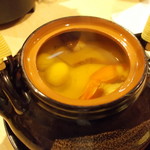 喜助 - 国産松茸・銀杏・海老の土瓶蒸し