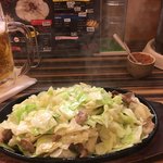 林家 - 豚肉とキャベツのにんにく炒め