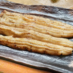 かぶと - 養殖の白焼き