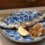 家庭料理 小川 - 秋刀魚の塩焼き
