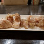 トリワイン ＰＩＫＯＳＨＨＨＵ - かっぱなんこつ鉄板焼き