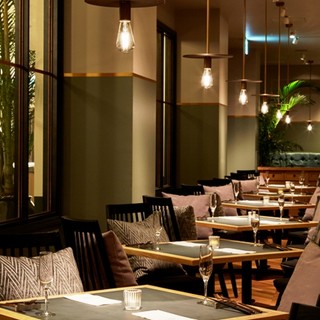 CROSSFIELD with TERRACE LOUNGE_2