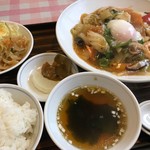Saikaen - サンラー焼きそば定食
