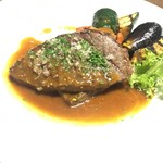 Grilled Japanese black beef thigh with truffle sauce