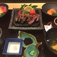 炭火ステーキ坂井 京都三条 - 極上肉フィレ御膳（4800円）