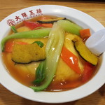 大阪王将  - 緑黄色野菜の天津炒飯