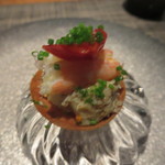 イル アオヤマ - セイコ蟹に一口アミューズ