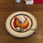コーヒーハウス ニシヤ - カボチャプリン 生クリーム添え（600円）税込