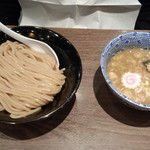 六厘舎 TOKYO - つけめん(830円）