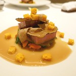 アニエルドール - 横から見るとこんな感じ