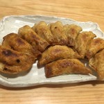 餃子 照井 - 福島名物円盤餃子 半皿(11個)