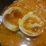 ジャンプラーメン - 味玉(100円) アップ