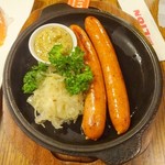 ビヤホールライオン - チョリソーの鉄板焼き