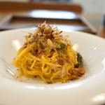 手打ちパスタ：タリオリーニ　雲仙鶏のソース