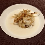 nomad - 鎌倉産蕪のズッペッタ 白子のポワレ