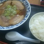 やまぶき - チャーシュー麺 ライス