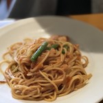 花の種 - 海老のトマトクリームソース 