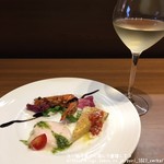 トピナンブール - 苦楽園プレミアムバル：グラスワイン+前菜盛り合わせ3種