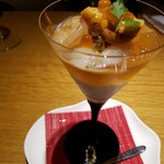 シュヴァル・ドゥ・ヒョータン - 雲丹・つぶ貝・ホタテ・海老・イクラが乗る