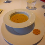 Blanc Rouge - ☆☆☆帆立貝のスープ サフラン風味