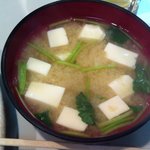 さん亭 - 豆腐と三つ葉の味噌汁
