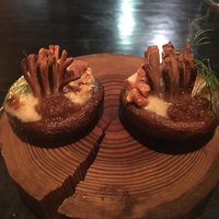 ラ・ボンヌターブル - 