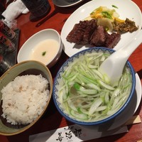 仙台牛焼肉 花牛 - 