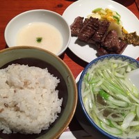 仙台牛焼肉 花牛 - 
