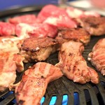 A4黒毛和牛専門店ステーキモンスター - 