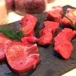 A4黒毛和牛専門店ステーキモンスター - 