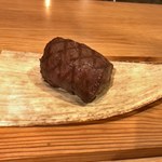 小石川 中勢以 - 松阪牛 トンビ