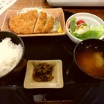 豊丸水産 - 【2017.10.30(月)】ワンコインランチ(トンカツ)500円