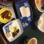 桐谷箱根荘 - かまぼこ、きのこ味噌、お漬物