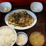 盛岡食堂 - レバーみそ炒め定食