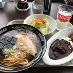 Ramen Shokudou Tai - Aランチ／ミニラーメン&ミニカレー、サラダ・ドリンクバー付860円