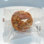 Shirakaba Do Kyukaruizawa Ginza Honten - タルトは2口かなぁ。