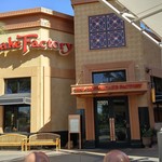 THE CHEESECAKE FACTORY - 