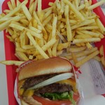 IN-N-OUT BURGER - 