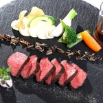 レストラン クララ - 【信州発黒毛和牛ブランド肉の藁焼き】