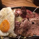 山海倶楽部 - 鶏豚牛トリプル焼