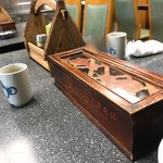 動坂 長寿庵 - 卓上