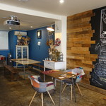 からあげchick - 店内の様子