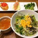 Guran meeru - スープとサラダ
                        後は前菜