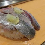 栄寿司 - いわしピカピカ110円