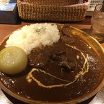 ブルックスカレー食堂 - まるごと札幌黄と柔らかビーフカレー