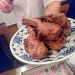 HIRO NAGOYA - ラム肉もドーン！