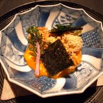 龍吟 - 銚子産　赤ムツの炭火焼 煎り米をまとわせた香煎仕立て うに醤油と共に