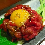 焼肉ホルモン まるとら - ユッケ（950円）